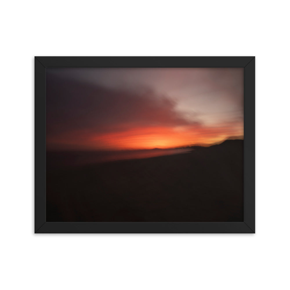 Black sunset Framed poster