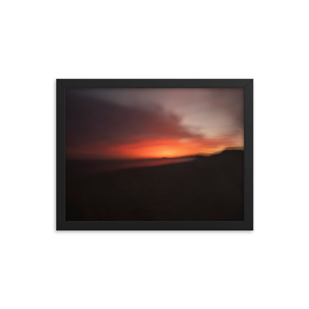 Black sunset Framed poster