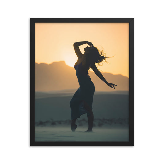 Silhouette in White sands National Park Framed poster