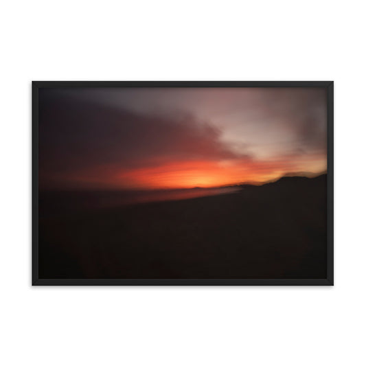 Black sunset Framed poster